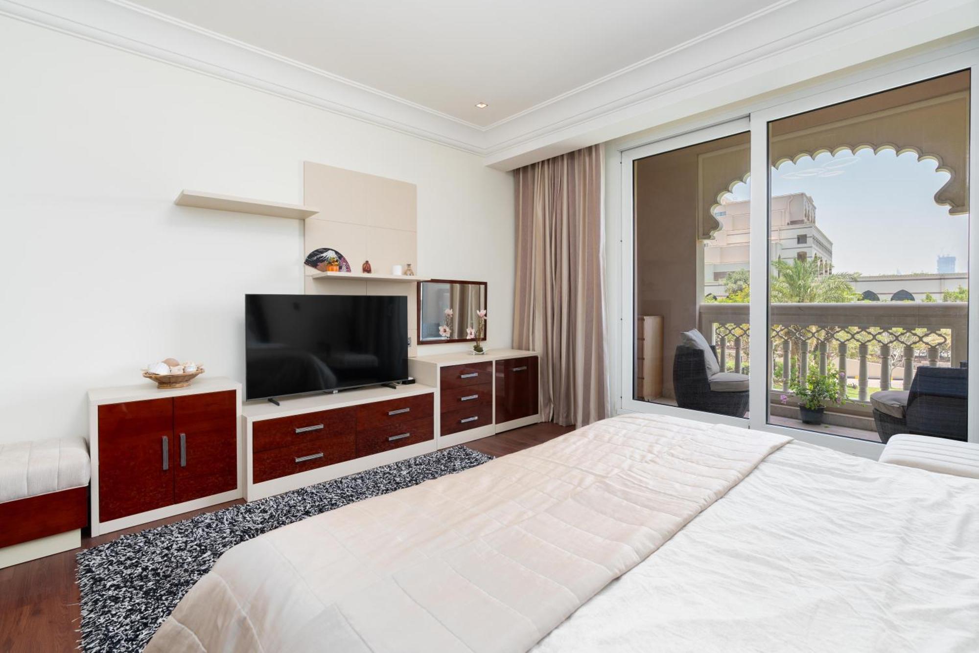 Samaya Homes - The Palm Modern 1b With Access Appartement Dubai