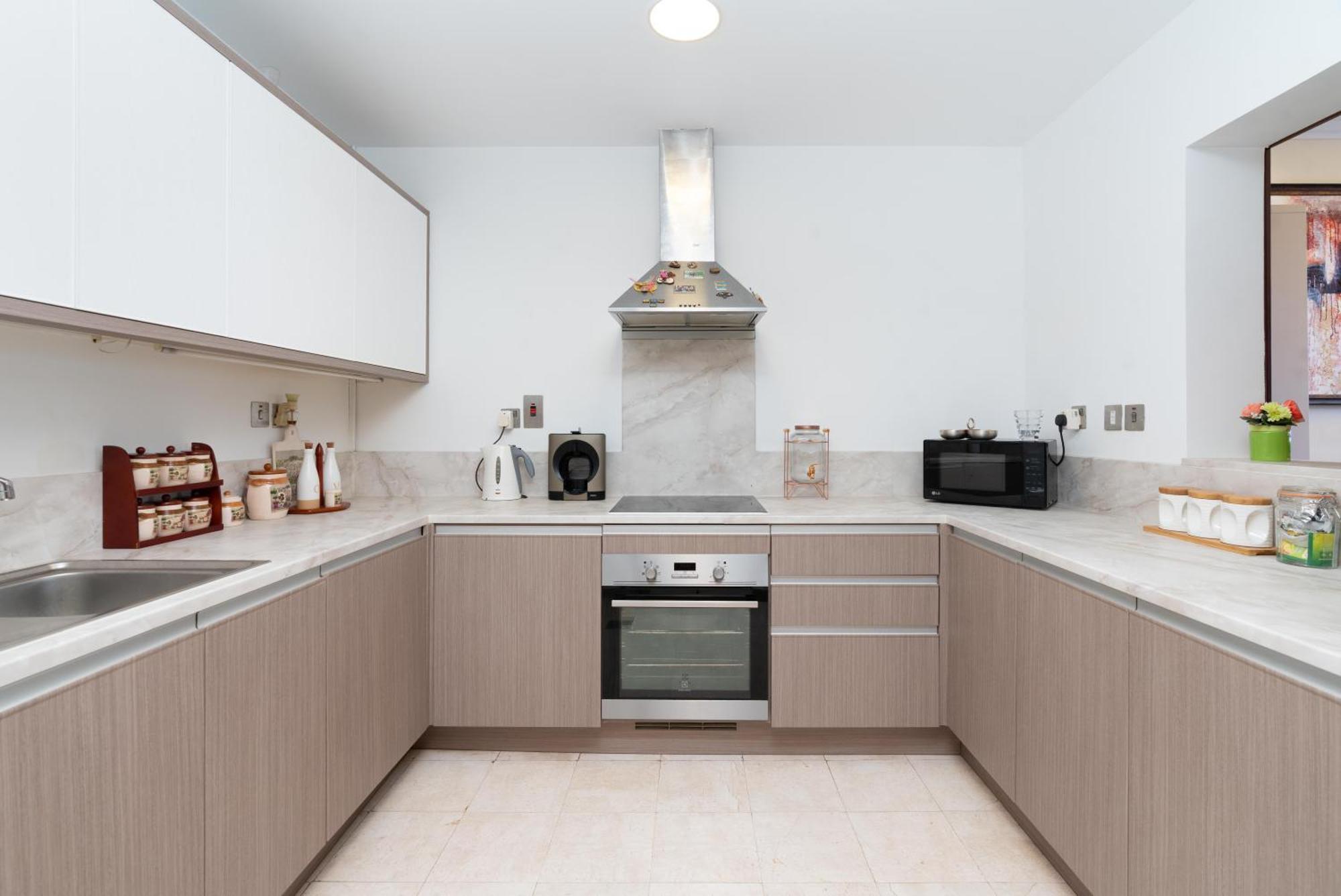 Samaya Homes - The Palm Modern 1b With Access Appartement *